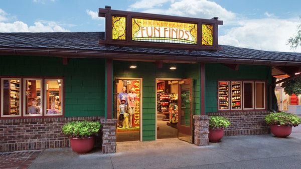 Star Wars™ Trading Post by null