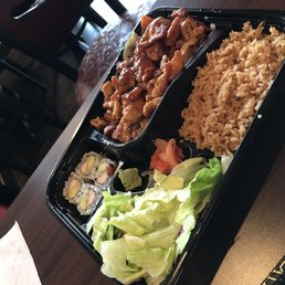 Yummi Yummi Chicken Bento Box