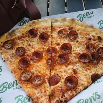 Ben's pizza - Pizza Near Me - Miami, Florida