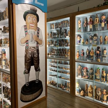 Leavenworth Nutcracker Museum - Museums Near Me - Leavenworth, Washington Leavenworth Nutcracker Museum - Museums Near Me - Leavenworth, Washington