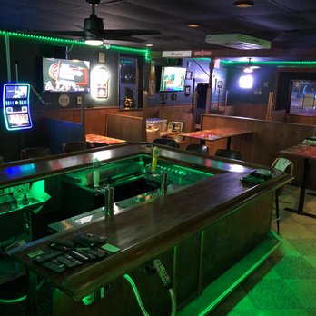 Kelly's Side Door Tavern - a bar with green lights - Irish Pub Near Me - New Castle, Pennsylvania Kelly's Side Door Tavern - a bar with green lights - Irish Pub Near Me - New Castle, Pennsylvania