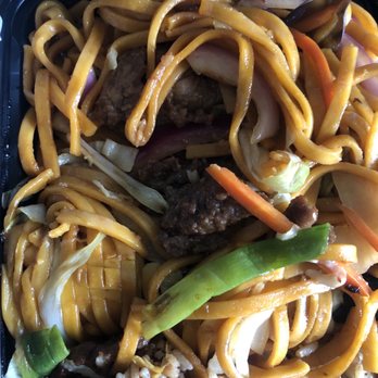 Jade Ly Asian Bistro - Beef lo mein - Asian Fusion Near Me - Sugar Land, Texas