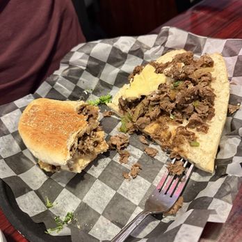 Gettysburg Eddie's - Cheesesteak special on Thursdays - New American Near Me - Gettysburg, Pennsylvania Gettysburg Eddie's - Cheesesteak special on Thursdays - New American Near Me - Gettysburg, Pennsylvania