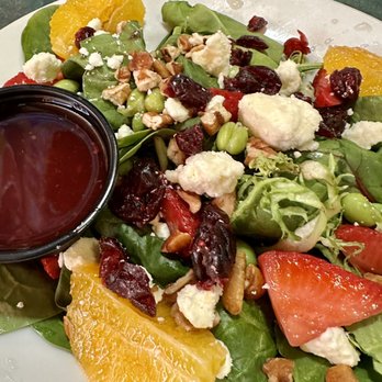 Baumhower's Victory Grille - Great salad - Chicken Wings Near Me - Montgomery, Alabama Baumhower's Victory Grille - Great salad - Chicken Wings Near Me - Montgomery, Alabama