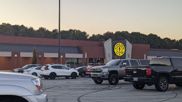 Gold's Gym