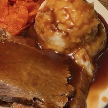 Anna Mae's Bakery & Restaurant - Canadian (New) Near Me - Millbank, Ontario