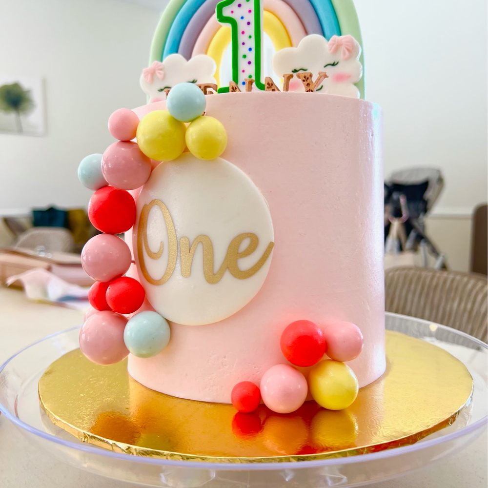 Creamypond Custom Cakes - Another angle - Custom Cakes Near Me - Irvine, California Creamypond Custom Cakes - Another angle - Custom Cakes Near Me - Irvine, California