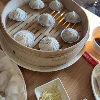 Fuwa Dumpling 福娃餃子 - 32. Pork Xiao Long Bao - Chinese Near Me - San Francisco, California Fuwa Dumpling 福娃餃子 - 32. Pork Xiao Long Bao - Chinese Near Me - San Francisco, California