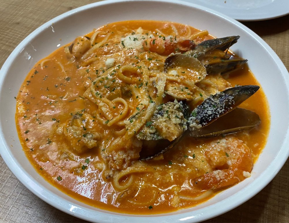 PASTA TIMO 25 Photos 16033 108 Avenue, Surrey, British Columbia