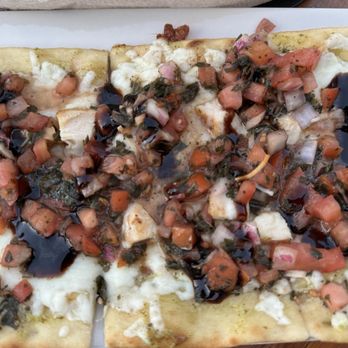 Mr Brews Taphouse - The 1st chicken bruschetta brought to my table. - Burgers Near Me - Murfreesboro, Tennessee