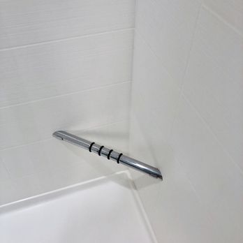 Hilton Garden Inn Springfield, NJ - A foot rest for shaving legs in the shower -- no brainer!!! Why aren't ALL hotels doing this?? :) - Hotels Near Me - W Springfield, New Jersey Hilton Garden Inn Springfield, NJ - A foot rest for shaving legs in the shower -- no brainer!!! Why aren't ALL hotels doing this?? :) - Hotels Near Me - W Springfield, New Jersey