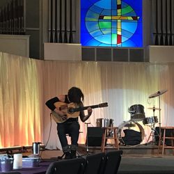 CrossWalk Community Church - Musical guest Chris from St. Helena