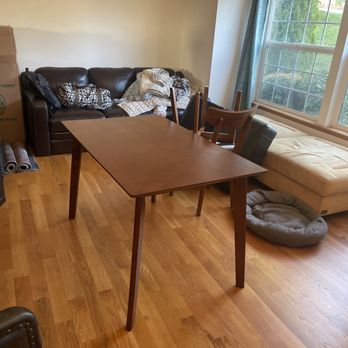 Airus Movers - They assemble and dissemble efficiently and with ease. - Movers Near Me - Seattle, Washington Airus Movers - They assemble and dissemble efficiently and with ease. - Movers Near Me - Seattle, Washington