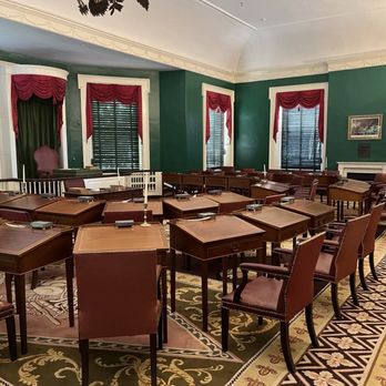 Congress Hall - Senate meeting space upstairs - Landmarks & Historical Buildings Near Me - Philadelphia, Pennsylvania Congress Hall - Senate meeting space upstairs - Landmarks & Historical Buildings Near Me - Philadelphia, Pennsylvania