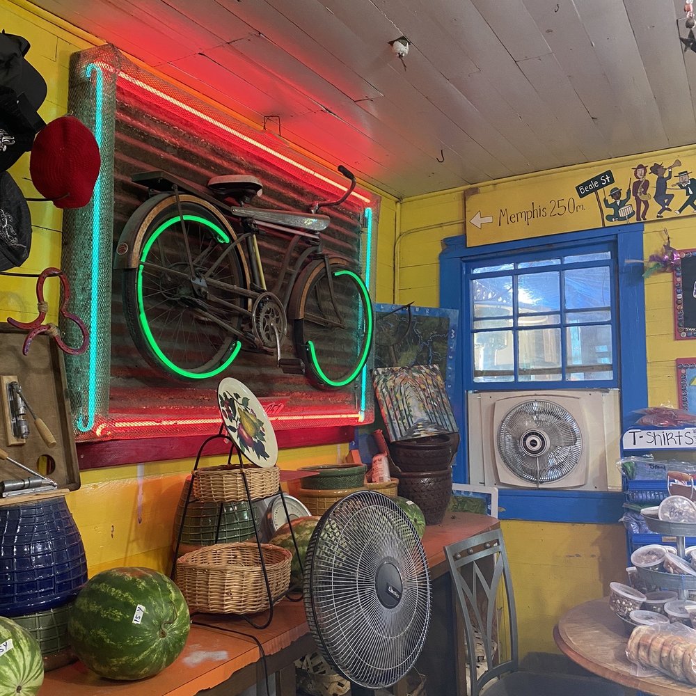 The Tomato Place - Juice Bars & Smoothies Near Me - Vicksburg, Mississippi The Tomato Place - Juice Bars & Smoothies Near Me - Vicksburg, Mississippi