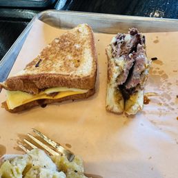 Brisket grilled cheese Brisket grilled cheese