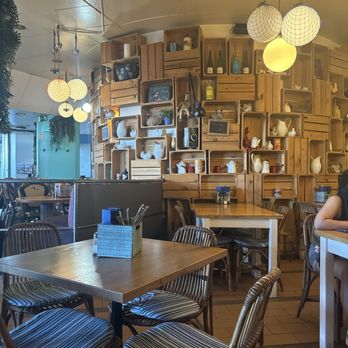 Chicken Bar - Burgers Near Me - Barcelona, B