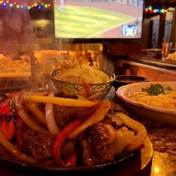 El Compadre - Sizzling fajitas