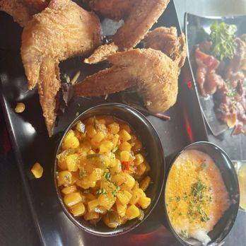 Fin & Feathers Restaurant - Fried Chicken  Cheesy Grits Jalapeño Roast Corn - Seafood Near Me - Las Vegas, Nevada
