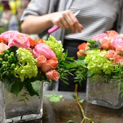 Fleuriste Westmount - Artist at work