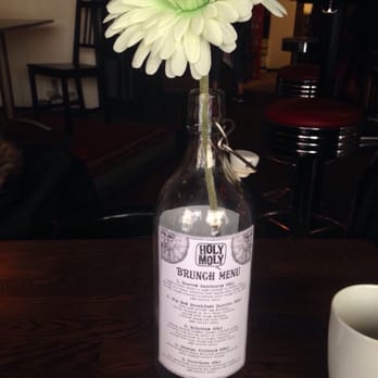 Holy Moly - Brunch meny - Bars Near Me - Göteborg, O Holy Moly - Brunch meny - Bars Near Me - Göteborg, O