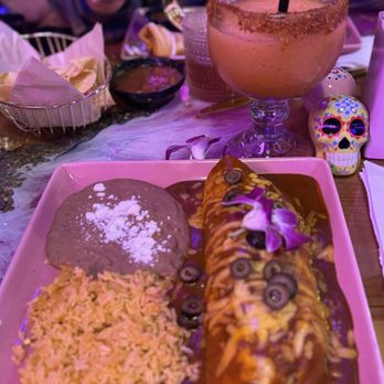 La Catrina Chingona - Chingarito and Peach Ring drink - Cocktail Bars Near Me - Terrebonne, Oregon La Catrina Chingona - Chingarito and Peach Ring drink - Cocktail Bars Near Me - Terrebonne, Oregon