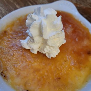 The Pine Room - Crème brûlée - there were lots of other dessert options in the dessert case! - Cocktail Bars Near Me - Burns, Oregon The Pine Room - Crème brûlée - there were lots of other dessert options in the dessert case! - Cocktail Bars Near Me - Burns, Oregon