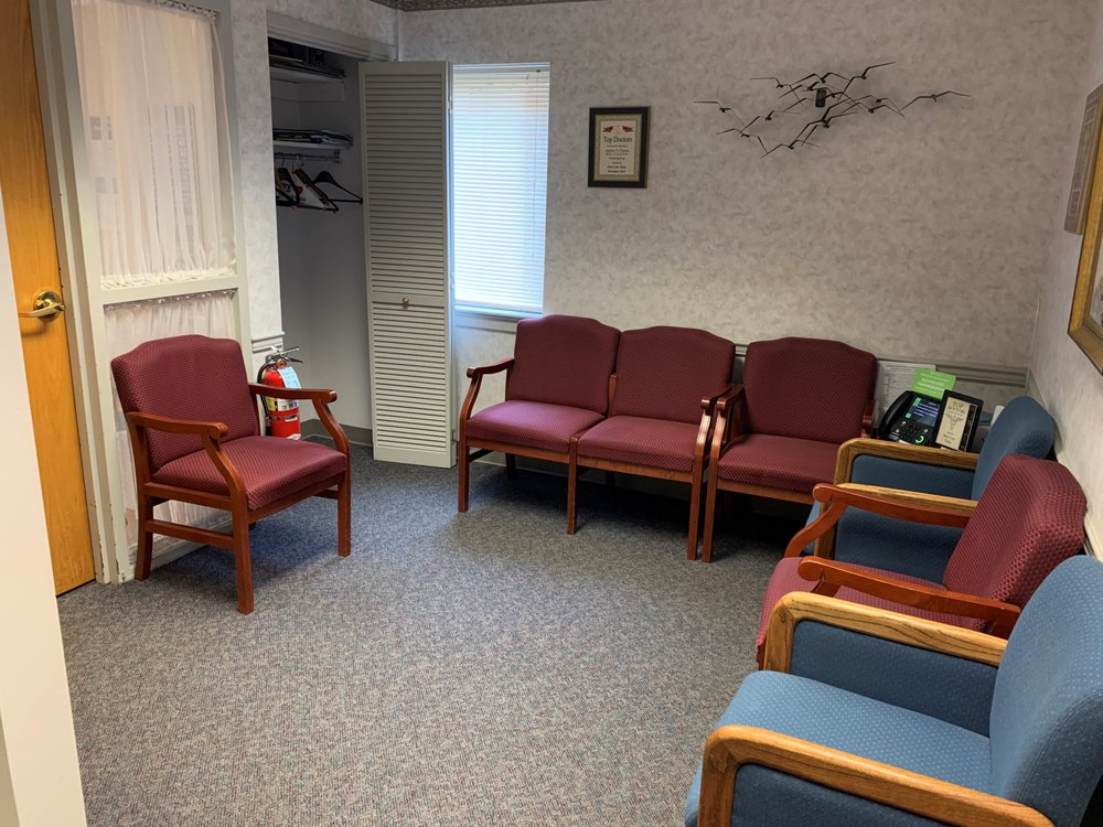 PAIN MANAGEMENT PHYSICIANS Updated August 2024 100 Arrandale Rd