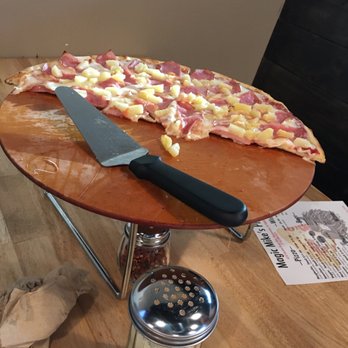 Magic Mikes Pizza - Hawaiian pizza - Pizza Near Me - Westminster, California Magic Mikes Pizza - Hawaiian pizza - Pizza Near Me - Westminster, California