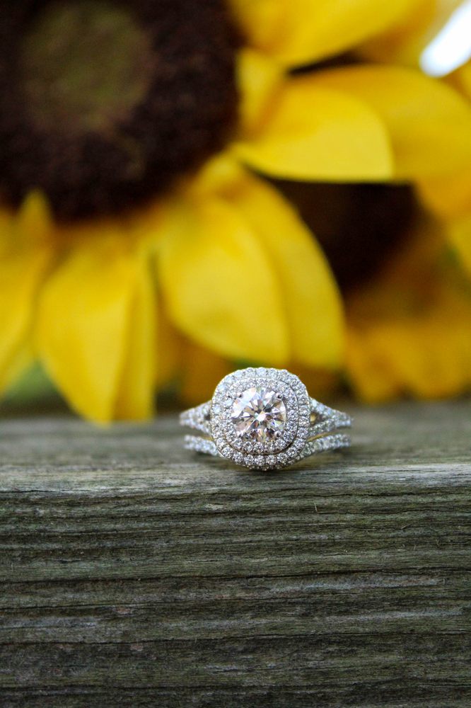 REEDS JEWELERS Updated August 2024 104 Mall Blvd, Brunswick