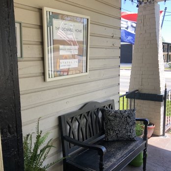 Brass Crane Cafe - Outside Seating Area - Bagels Near Me - Daleville, Alabama Brass Crane Cafe - Outside Seating Area - Bagels Near Me - Daleville, Alabama