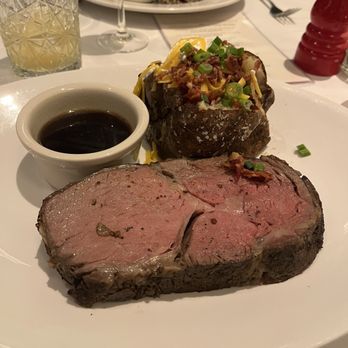 Bricktop's - Prime Rib - Steakhouses Near Me - Greenville, South Carolina
