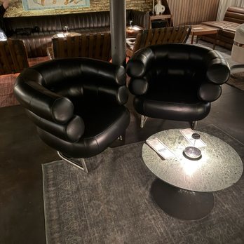 Rosebud Cocktail Lounge - Cocktail Bars Near Me - Raleigh, North Carolina