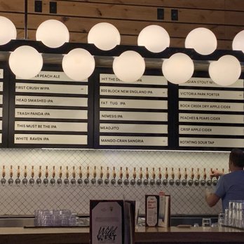 High Rollers - Craft beer options - Bars Near Me - Banff, Alberta High Rollers - Craft beer options - Bars Near Me - Banff, Alberta