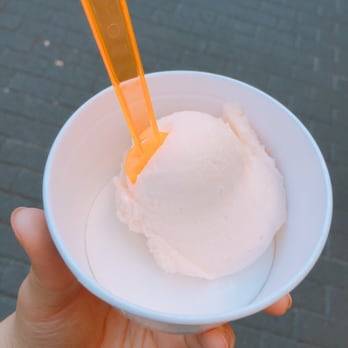 Eissalon Cortina - Ice Cream & Frozen Yogurt Near Me - Mannheim, BW Eissalon Cortina - Ice Cream & Frozen Yogurt Near Me - Mannheim, BW