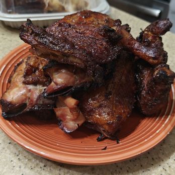 Zekiah Farms3 - Smoked Leg Quarters - Farmers Market Near Me - Waldorf, Maryland
