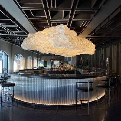 Hotel AKA Alexandria by null