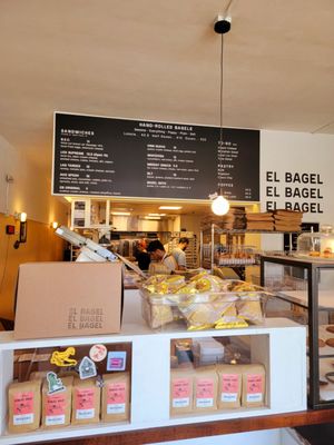 El Bagel by null