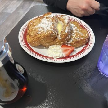 Nelscott Breakfast House - French toast with oats - Breakfast & Brunch Near Me - Lincoln City, Oregon Nelscott Breakfast House - French toast with oats - Breakfast & Brunch Near Me - Lincoln City, Oregon