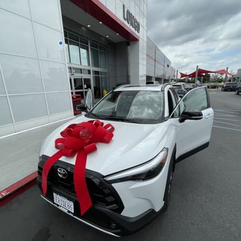 Longo Toyota - Car Dealers Near Me - El Monte, California Longo Toyota - Car Dealers Near Me - El Monte, California