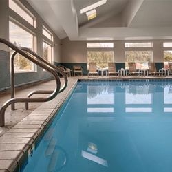 Best Western Salbasgeon Inn & Suites of Reedsport