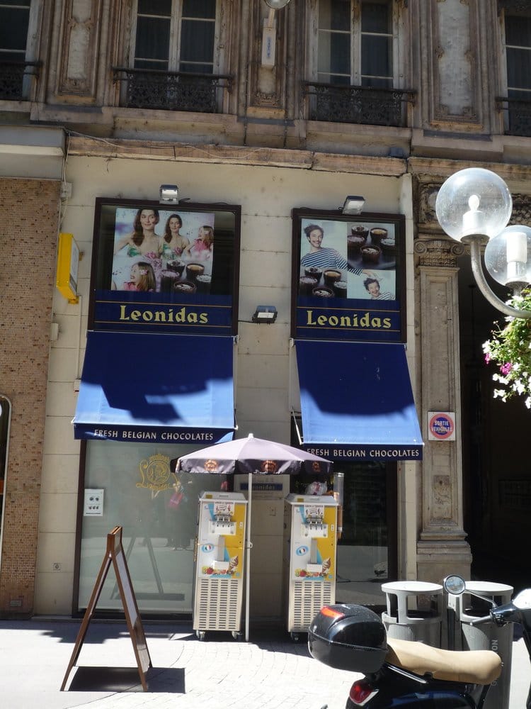 CHOCOLATS LEONIDAS 14 rue Victor Hugo, Lyon, France Chocolatiers