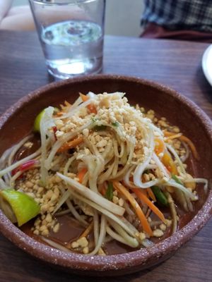 Oli's Thai & Elle’s Deli by null