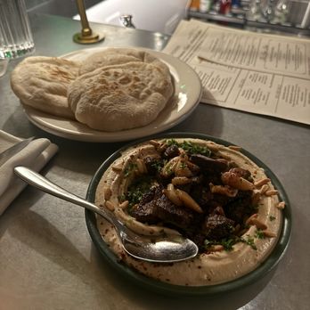 Pinyon - Filet hummus - Mediterranean Near Me - Scottsdale, Arizona