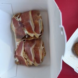 Jamon and cheese sandwiches Jamon and cheese sandwiches