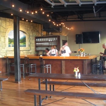 Der Biergarten - German Near Me - Atlanta, Georgia Der Biergarten - German Near Me - Atlanta, Georgia