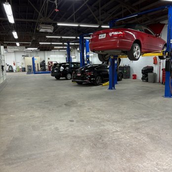 Leon's PROFIX Auto Repair - Clean and organized shop - Auto Repair Near Me - Norman, Oklahoma