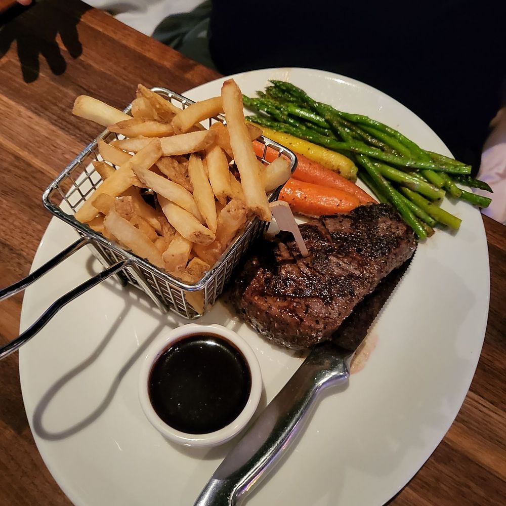 Yard House - New American Near Me - Denver, Colorado Yard House - New American Near Me - Denver, Colorado