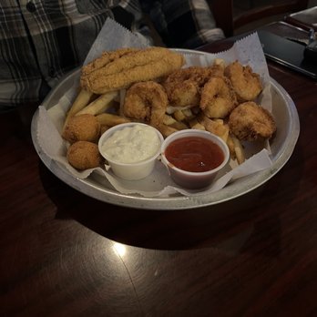 BIG EASY GRILLE Updated October 2025 222 Photos 219 Reviews