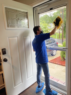 ABOUT US - Villeda Master Cleaning is a company that has been dedicated to the service of our clients for many years, offering excellent residential and commercial cleaning services around Maryland, Washington DC and Virginia,
Guaranteeing the satisfaction of our clients with high quality products and a staff with responsibilities and a lot of experience in our activities, following all the procedures of covid-19 wearing mask and gloves all the time, washing our hands and maintaining the social distancing. ABOUT US - Villeda Master Cleaning is a company that has been dedicated to the service of our clients for many years, offering excellent residential and commercial cleaning services around Maryland, Washington DC and Virginia,
Guaranteeing the satisfaction of our clients with high quality products and a staff with responsibilities and a lot of experience in our activities, following all the procedures of covid-19 wearing mask and gloves all the time, washing our hands and maintaining the social distancing.